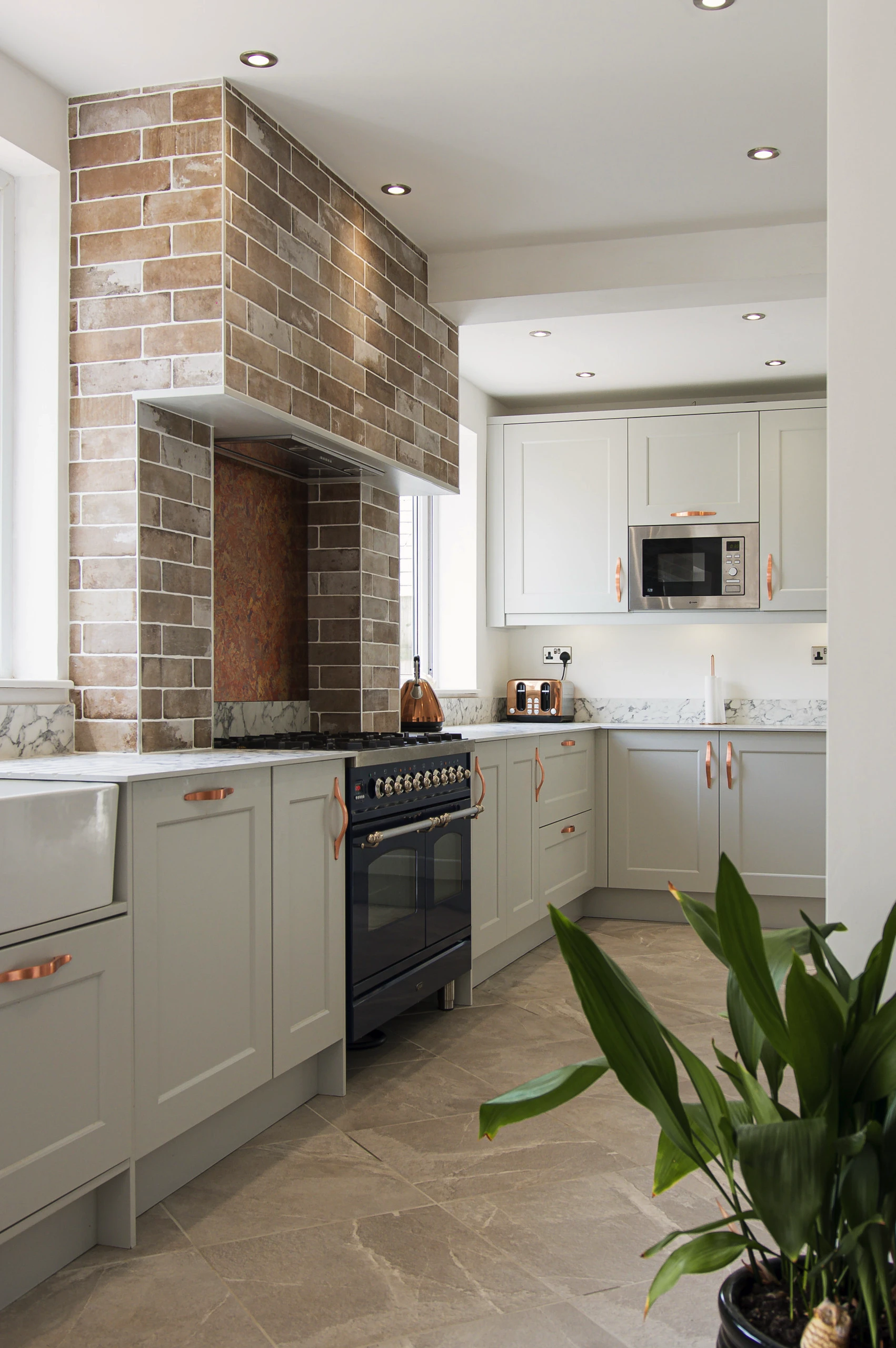 High-Spec Kitchen Renovation and Installation in E3, completed project photograph 15