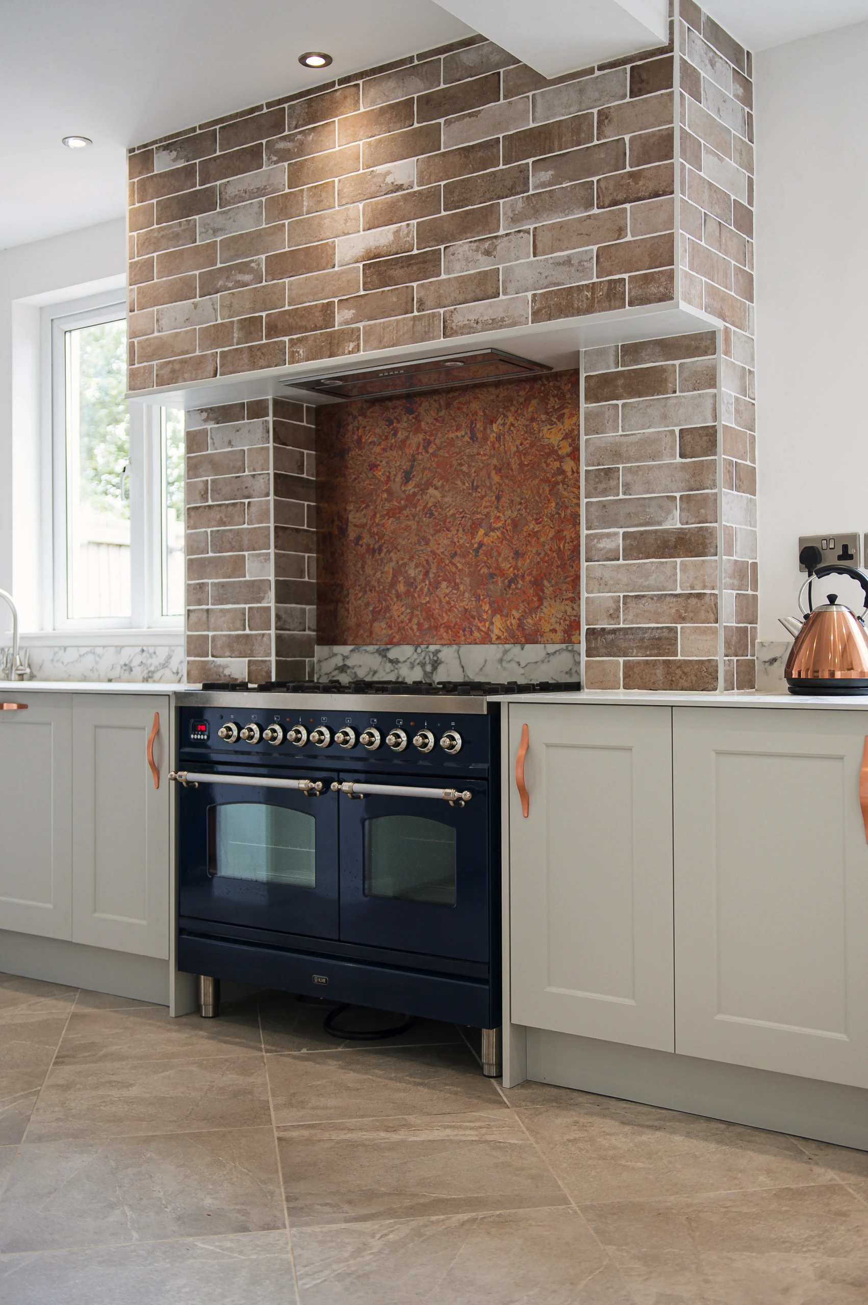 High-Spec Kitchen Renovation and Installation in E3, completed project photograph 17